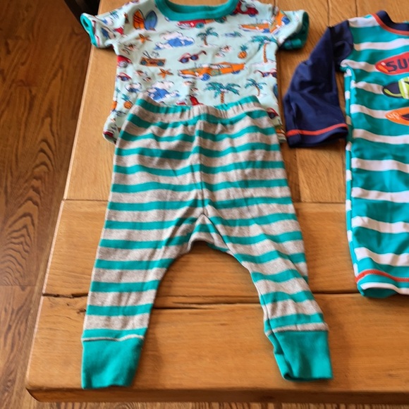 Hatley rash guard and matching pajamas! - Picture 3 of 6